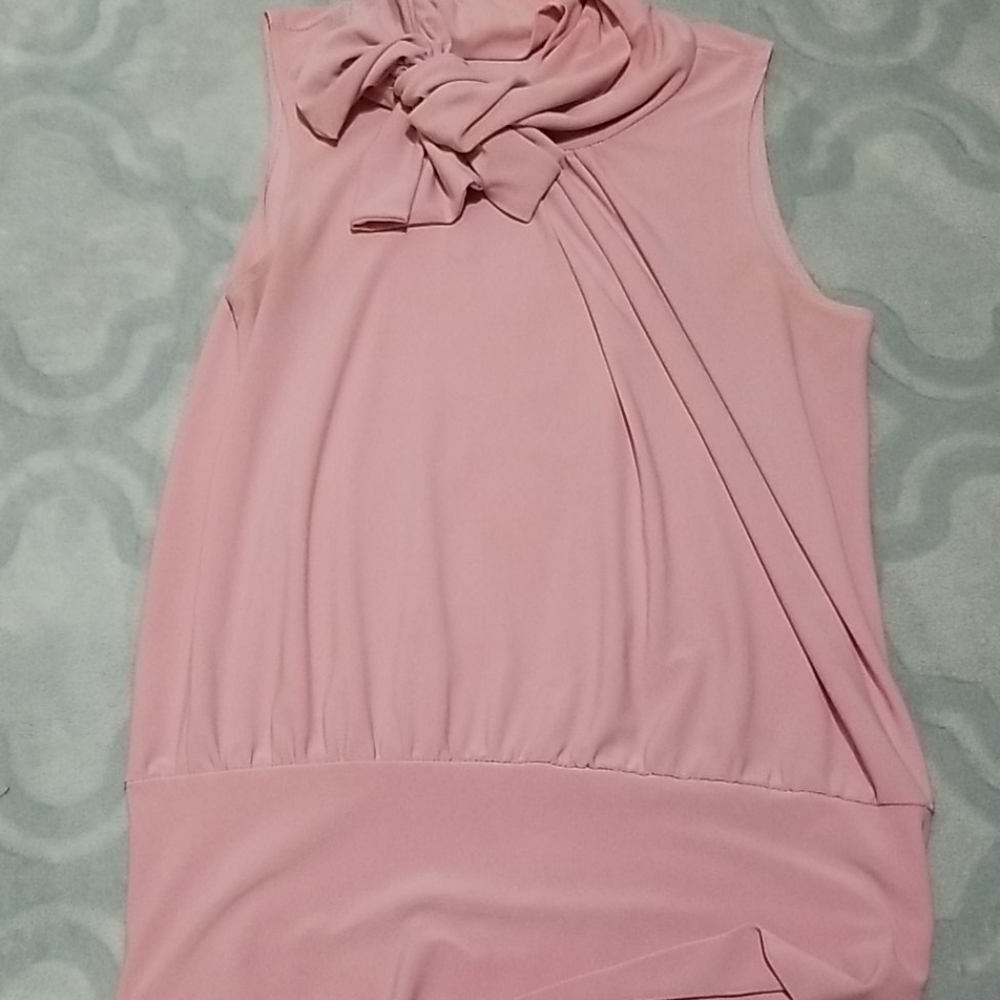 Pink short sleave top